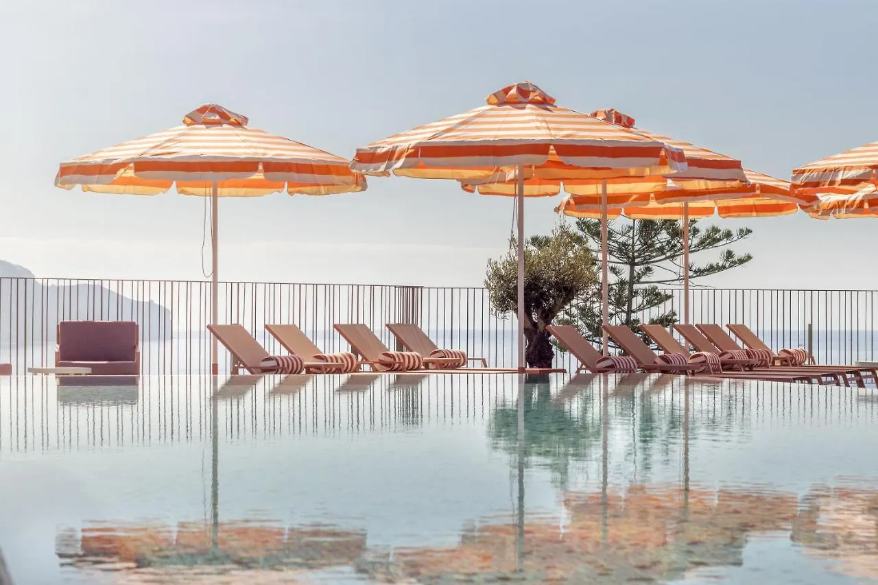 Next - By Savoy Signature Funchal  Portugal