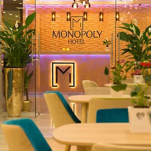 Monopoly 3*, Отопени Румыния