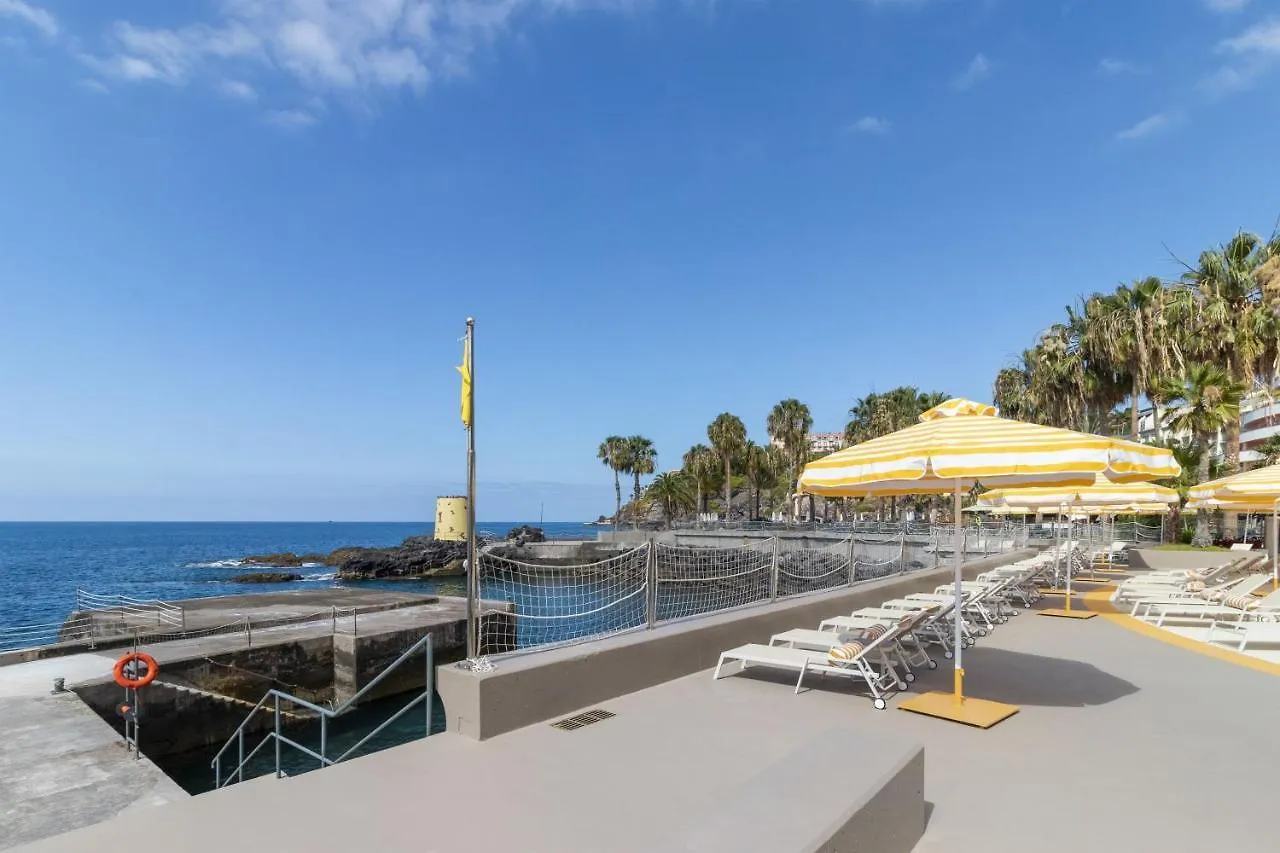 Hotel Next - By Savoy Signature Funchal   Funchal (Madeira)