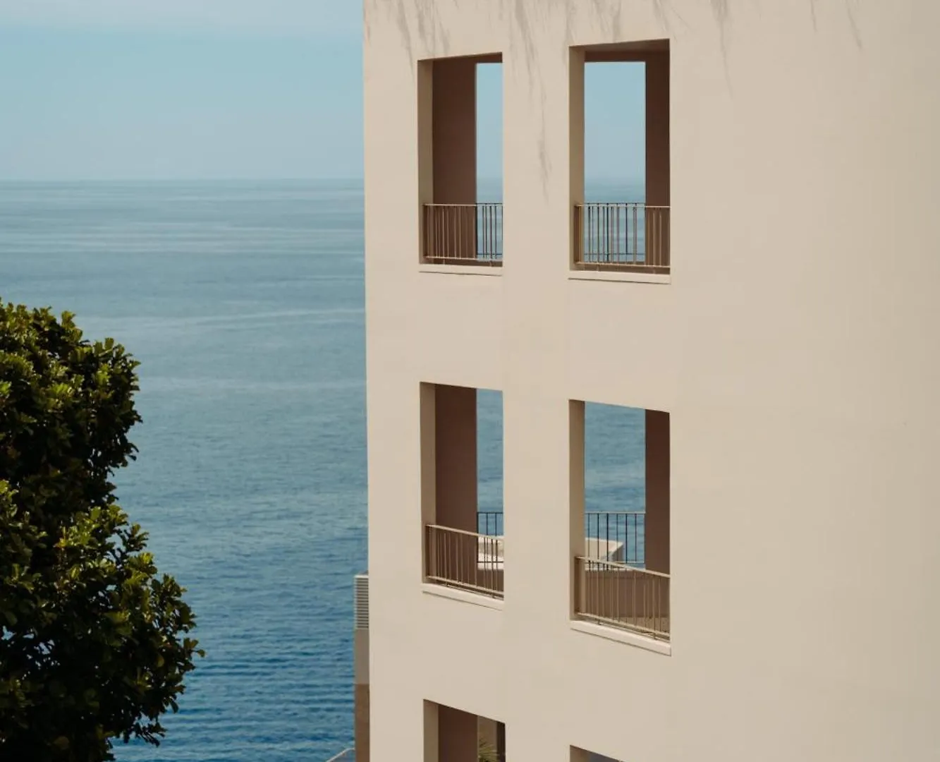 Next - By Savoy Signature Funchal  Hotel Funchal (Madeira)